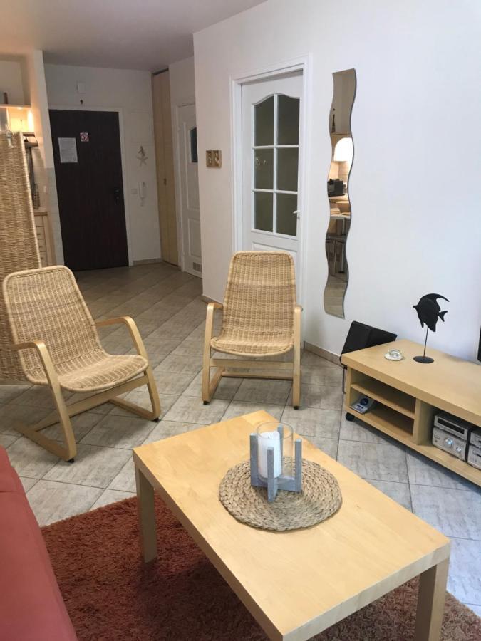 Appartamento Apartament Bursztyn Kołobrzeg Esterno foto