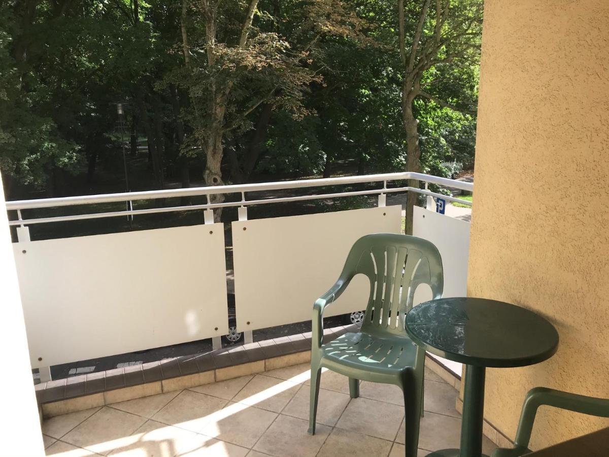 Appartamento Apartament Bursztyn Kołobrzeg Esterno foto