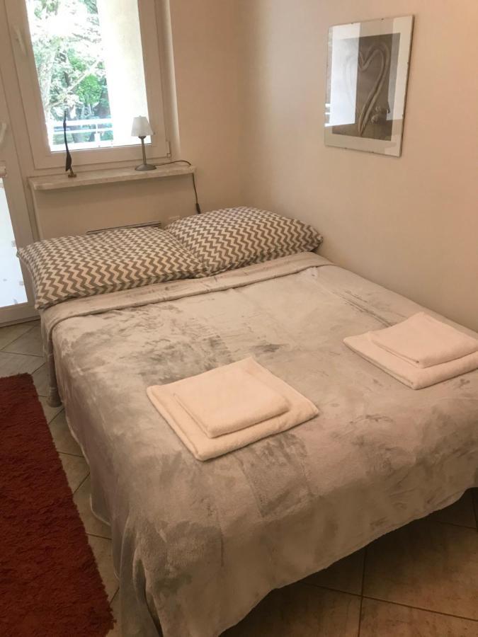 Appartamento Apartament Bursztyn Kołobrzeg Esterno foto